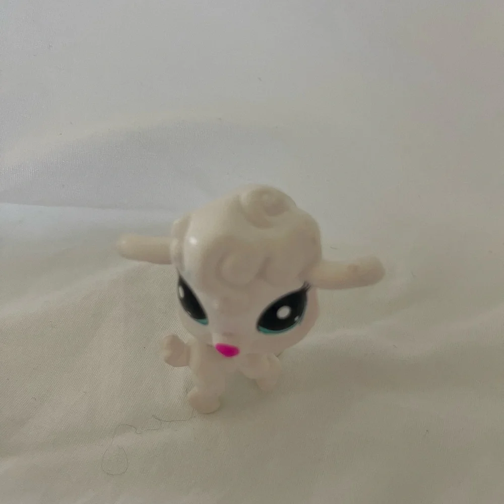 Littlest Pet Shop LPS Authentic Thirsty Pets Lamb Shee 4-165 Rare